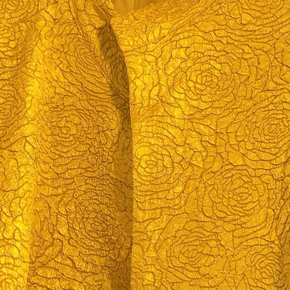 Elegant Yellow Floral Women's Jacket - Picture 4 of 5